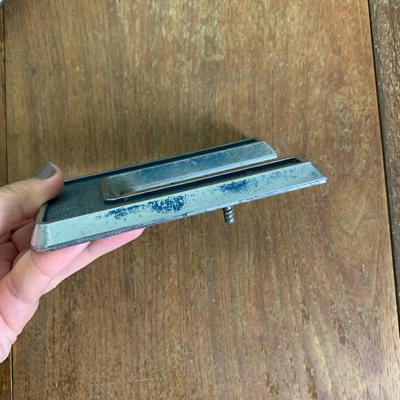 Mack 4MR333P3 "C" letter emblem Name Plate VINTAGE Silver Chrome Replacement - Picture 5 of 10